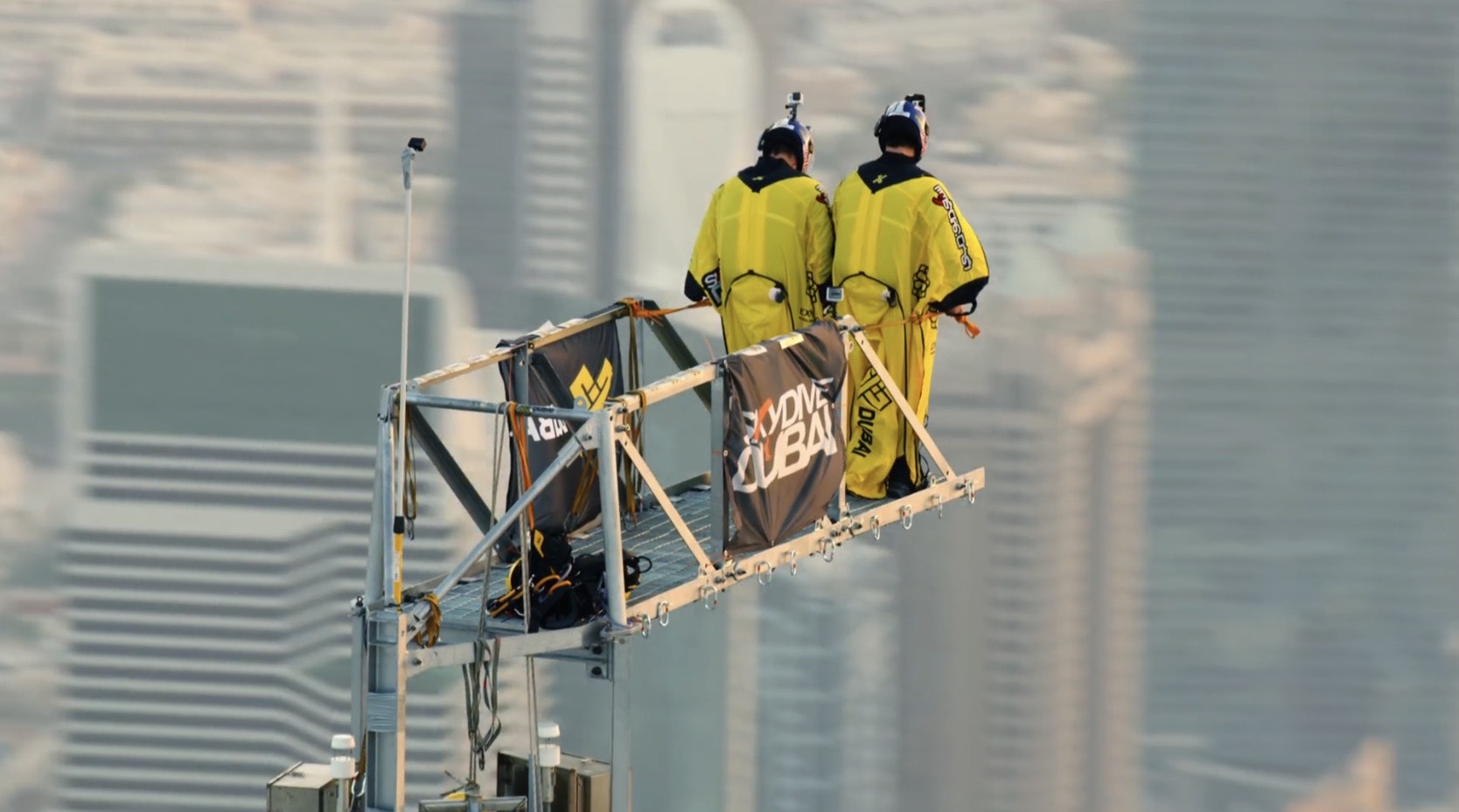 2014 | BURJ KHALIFA PINNACLE BASE JUMP